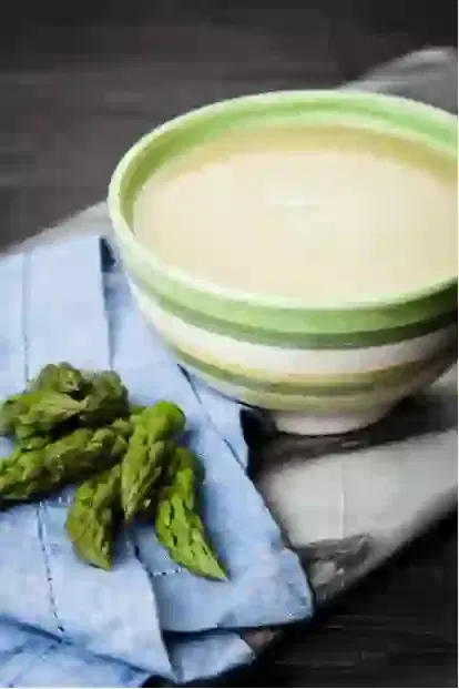 crema de espárragos verdes
