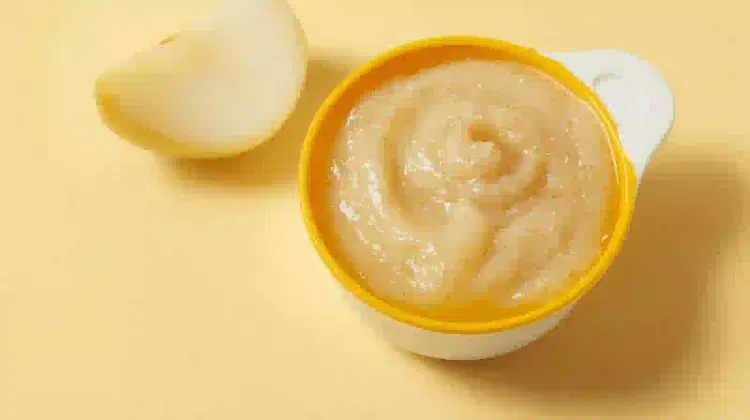 papilla de pera y yogur