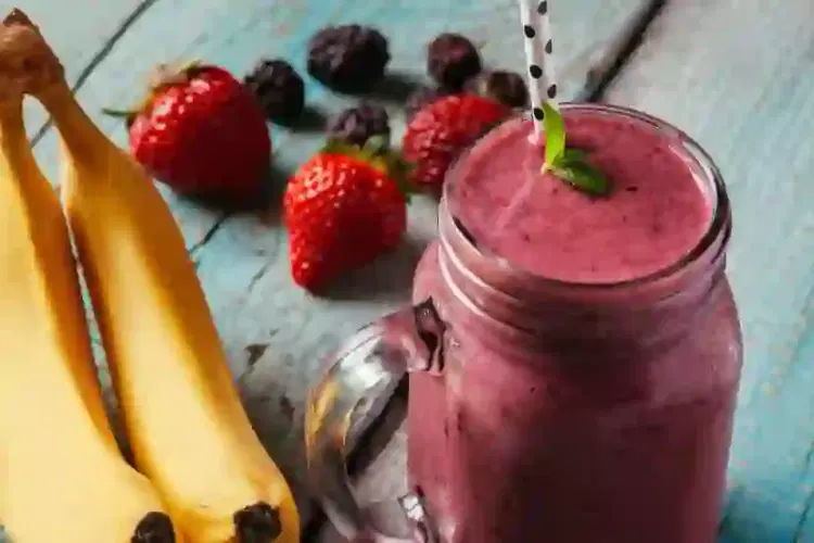 smoothie de frutos rojos